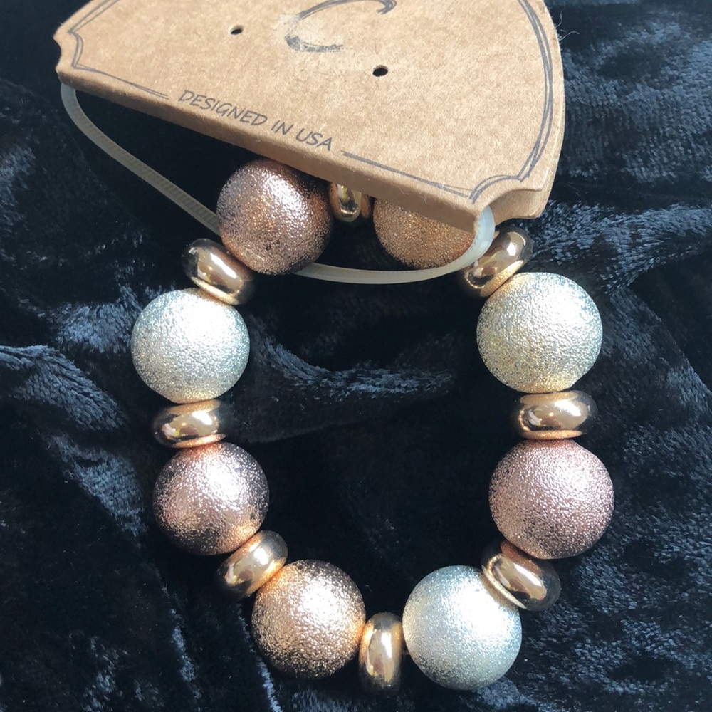 Bracelet